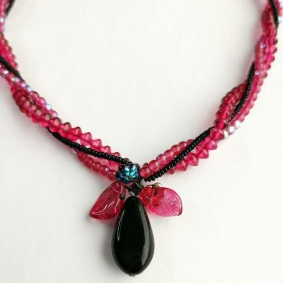 Vintage Czech Glass Bead Necklace raspberry black - Picture 5 of 5
